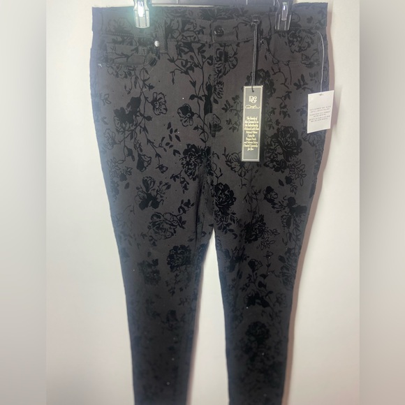 DG2 by Diane Gilman Charcoal Floral Straight Leg Pants - Picture 1 of 8